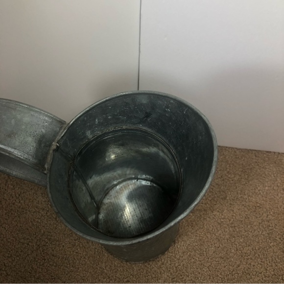 Metal Picture / Vase - Picture 4 of 8